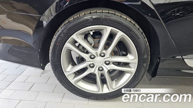 Hyundai Sonata 2.0 Premium Special — пробег 122 777 км — фото 5 из 5