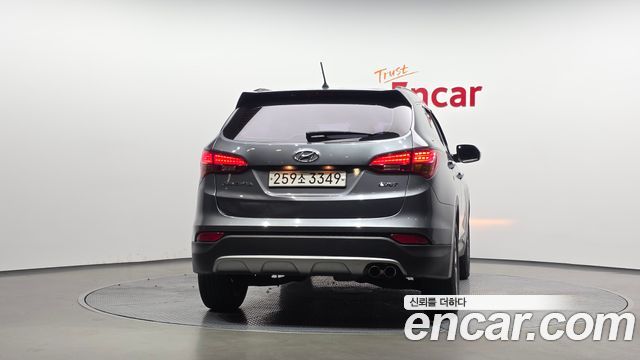 Hyundai Santafe Diesel(e-VGT) 2.0 2WD Exclusive — пробег 186 348 км — фото 4 из 5