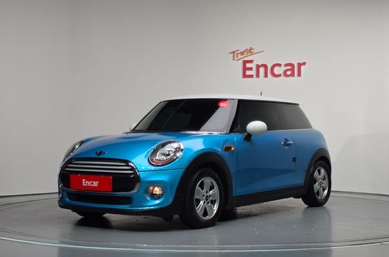 Mini Cooper Standard Third Generation — пробег 63 953 км — фото 1 из 5