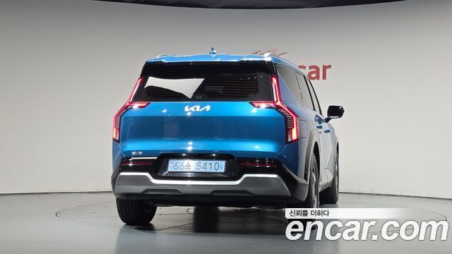Kia EV9 из Кореи Encar