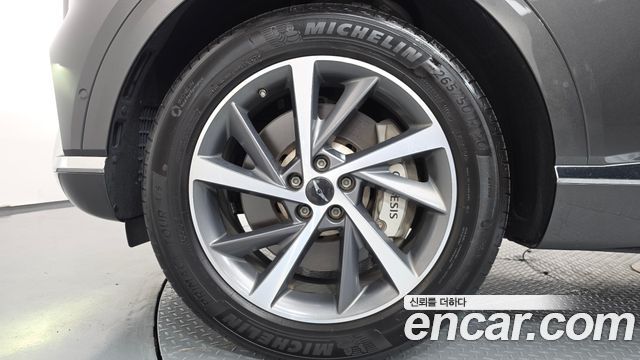 Genesis GV80 из Кореи Encar