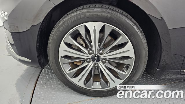 Kia K8 из Кореи Encar