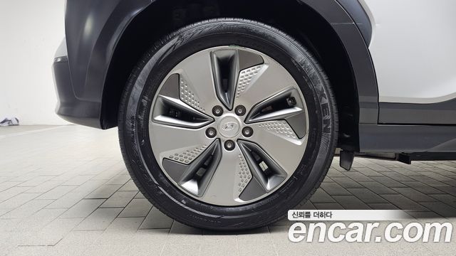 Hyundai Kona Modren — пробег 73 587 км — фото 5 из 5