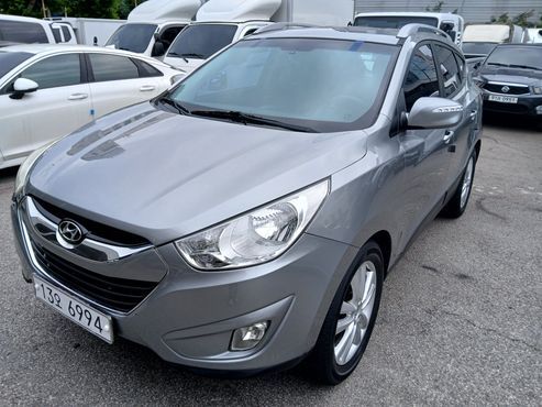 Hyundai Tucson Diesel 2WD LX20 Smart-Pack — пробег 182 000 км — фото 3 из 5