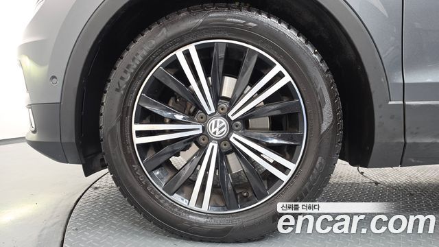 Volkswagen Tiguan из Кореи Encar