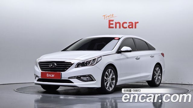 Hyundai Sonata 2.0 Premium — пробег 140 366 км — фото 1 из 5