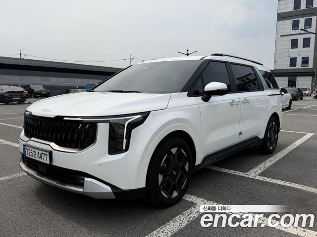 Kia Carnival Diesel 9-Seater Prestige — пробег 19 000 км — фото 1 из 5