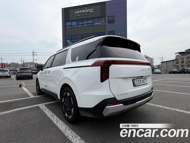 Kia Carnival Diesel 9-Seater Prestige — пробег 19 000 км — фото 4 из 5