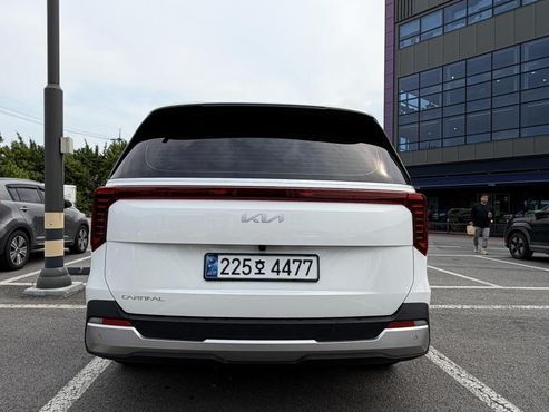 Kia Carnival Diesel 9-Seater Prestige — пробег 19 000 км — фото 5 из 5