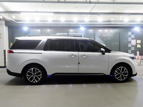 Kia Carnival Diesel 9-Seater Noblesse — пробег 166 045 км — фото 3 из 5