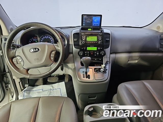 Kia Carnival Grand Carnival GLX Premium — пробег 186 856 км — фото 5 из 5
