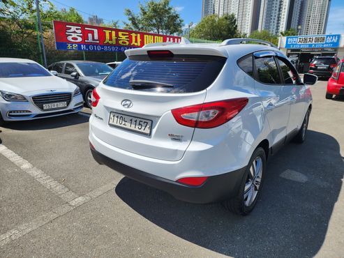 Hyundai Tucson Diesel(e-VGT) 4WD Smart special — пробег 190 900 км — фото 2 из 5