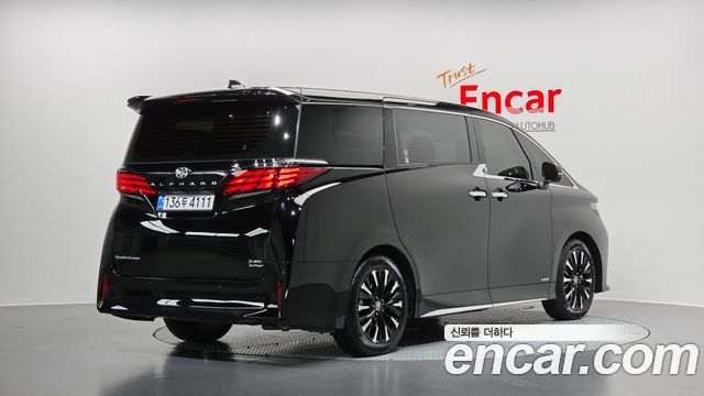 Toyota Alphard 2.5 HEV Executive AWD — пробег 9 585 км — фото 2 из 5
