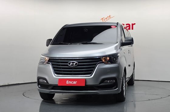 Hyundai Starex Van 5-Seater Smart — пробег 98 563 км — фото 3 из 5
