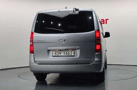 Hyundai Starex Van 5-Seater Smart — пробег 98 563 км — фото 4 из 5