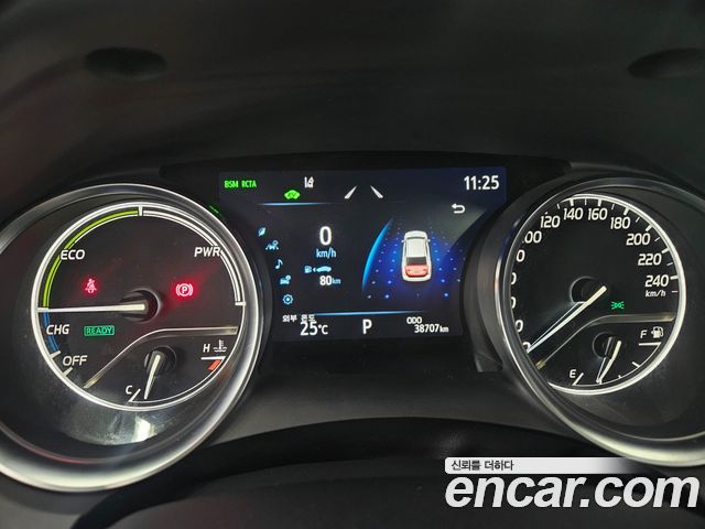Toyota Camry 2.5 XLE Hybrid — пробег 38 706 км — фото 5 из 5
