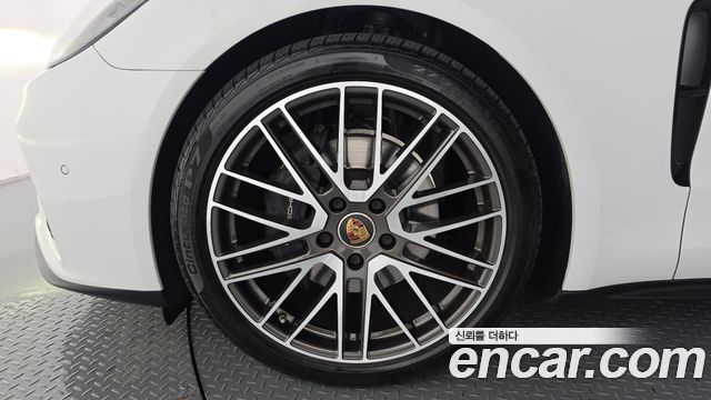Porsche Panamera 2.9 AWD — пробег 44 232 км — фото 5 из 5