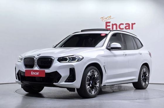 BMW iX3 M Sports — пробег 28 756 км — фото 1 из 5