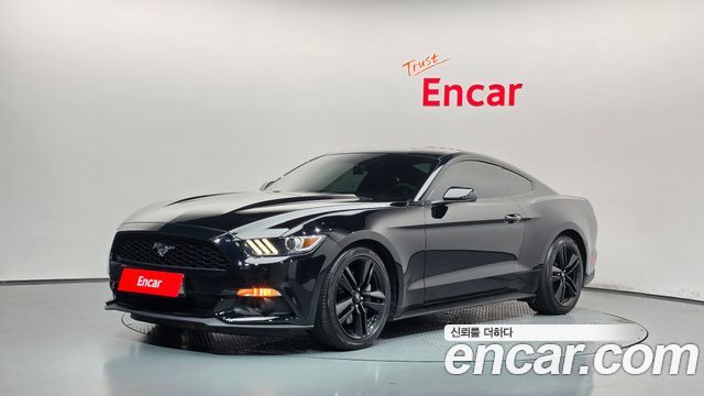 Ford Mustang Coupe — пробег 86 408 км — фото 1 из 5