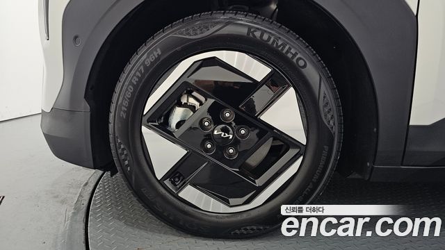 Kia EV3 из Кореи Encar