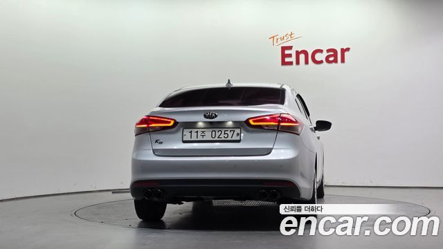 Kia K3 из Кореи Encar