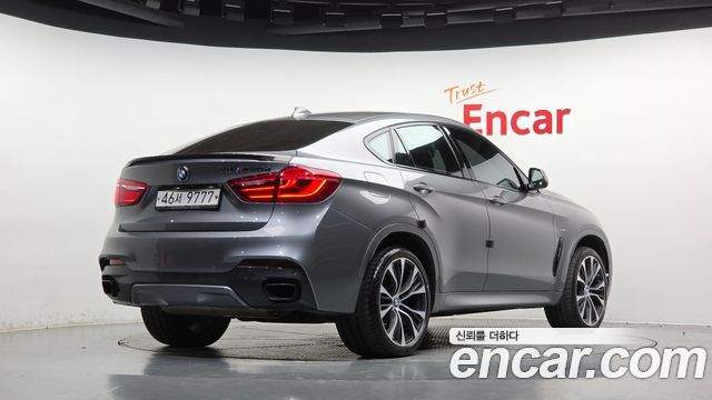 BMW X6 M50d — пробег 72 034 км — фото 2 из 5