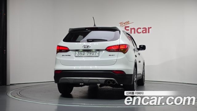 Hyundai Santafe Diesel(e-VGT) 2.0 2WD Morden — пробег 135 655 км — фото 4 из 5