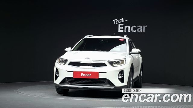 Kia Stonic из Кореи Encar