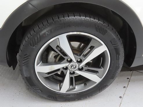 Ssangyong KORANDO 2.2 RX 2WD High DLX — пробег 73 150 км — фото 5 из 5