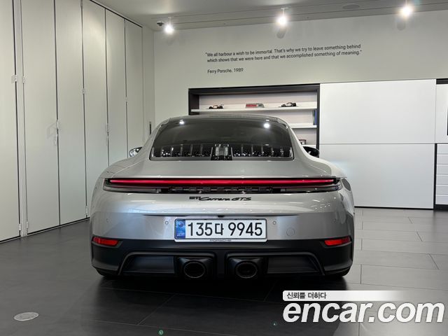 Porsche 911 Carrera GTS — пробег 439 км — фото 4 из 5