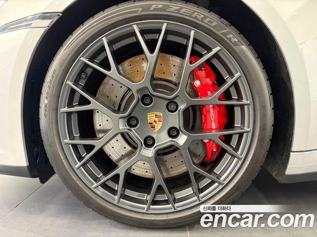 Porsche 911 Carrera GTS — пробег 439 км — фото 5 из 5
