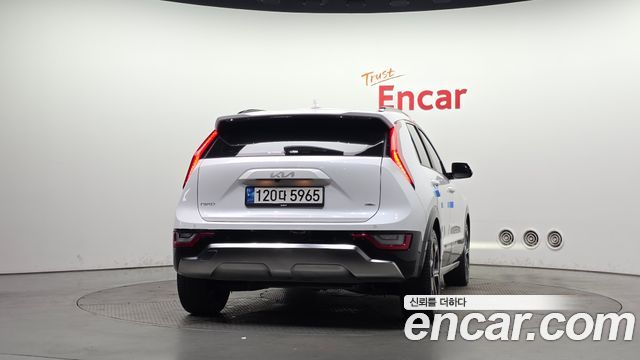 Kia Niro из Кореи Encar