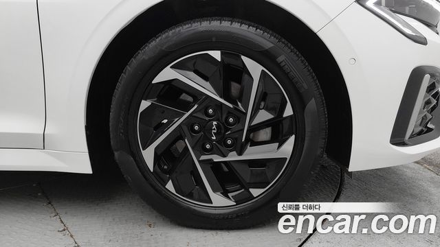 Kia K5 из Кореи Encar