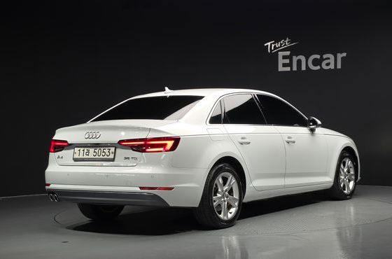Audi A4 35 TDI Premium — пробег 104 500 км — фото 2 из 5