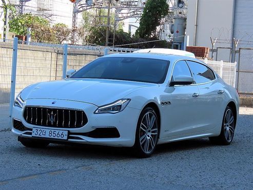 Maserati Quattroporte 3.0 Diesel — пробег 173 566 км — фото 2 из 5