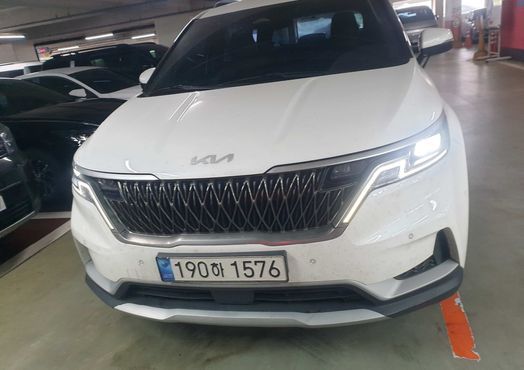 Kia Carnival Diesel 9-Seater Prestige — пробег 81 633 км — фото 1 из 5