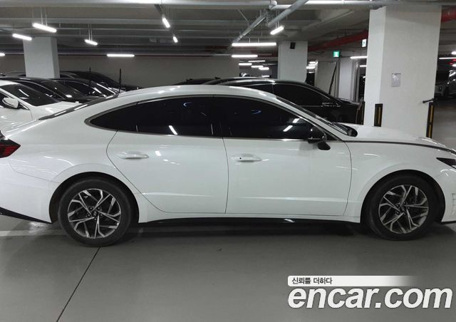 Hyundai Sonata 2.0 Premium Plus — пробег 247 008 км — фото 5 из 5