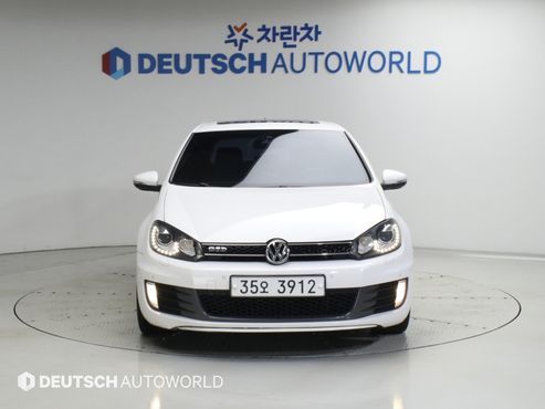 Volkswagen Golf 2.0 GTD — пробег 120 000 км — фото 3 из 5