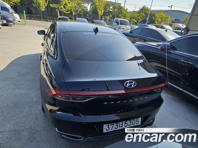 Hyundai Grandeur из Кореи Encar