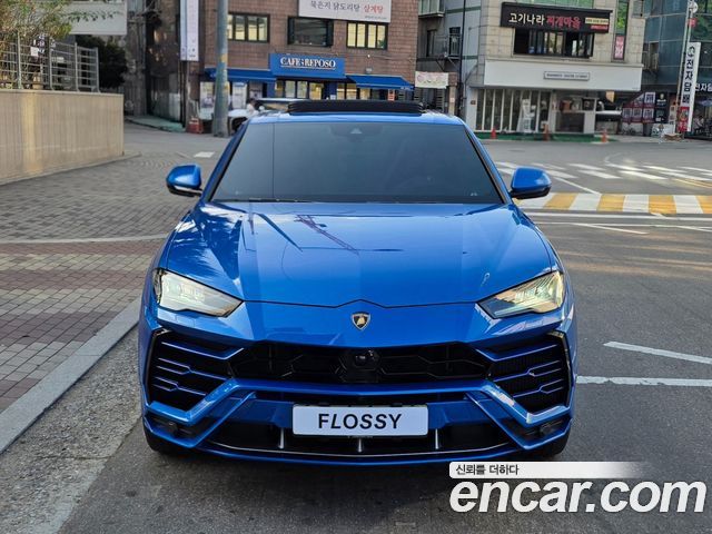 Lamborghini Urus из Кореи Encar