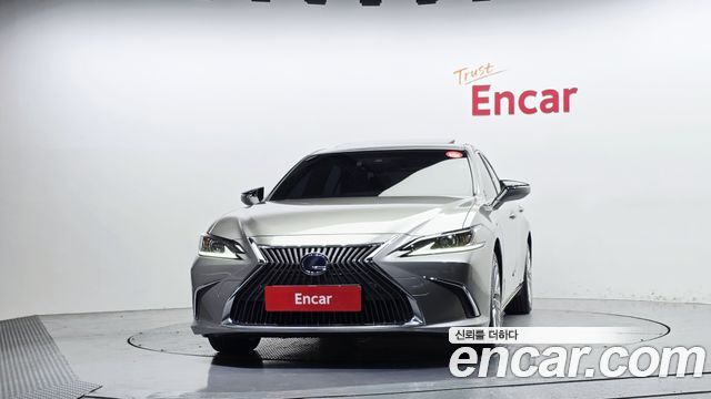 Lexus ES Luxury Plus — пробег 187 806 км — фото 3 из 5