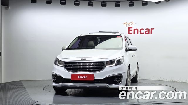 Kia Carnival из Кореи Encar
