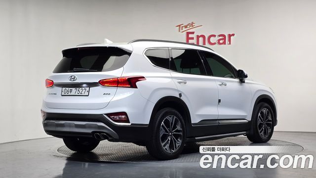 Hyundai Santafe Diesel 2.0 2WD Exclusive — пробег 112 885 км — фото 2 из 5