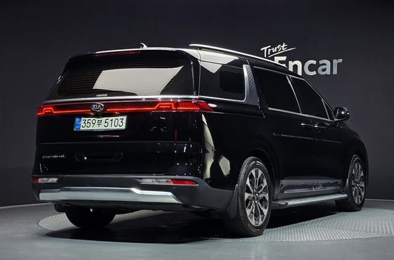 Kia Carnival Gasoline 9-Seater Signature — пробег 58 653 км — фото 2 из 5