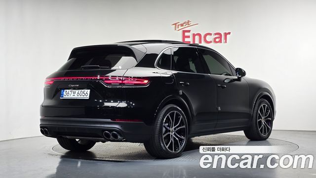 Porsche Cayenne 3.0 — пробег 6 652 км — фото 2 из 5