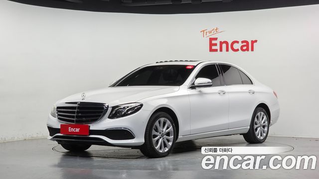 Mercedes-Benz E-Class E220d 4MATIC Exclusive — пробег 125 248 км — фото 1 из 5