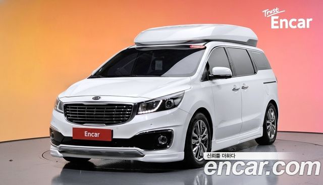 Kia Carnival из Кореи Encar
