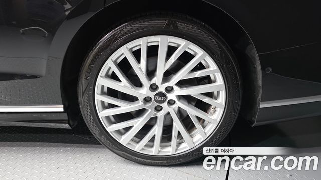 Audi A8 из Кореи Encar