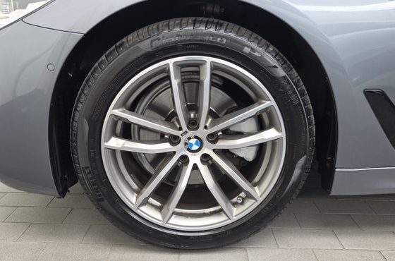 BMW 5-Series 520d xDrive M Sport Package — пробег 91 556 км — фото 5 из 5