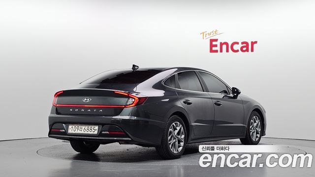 Hyundai Sonata 2.0 Premium Family — пробег 116 440 км — фото 2 из 5